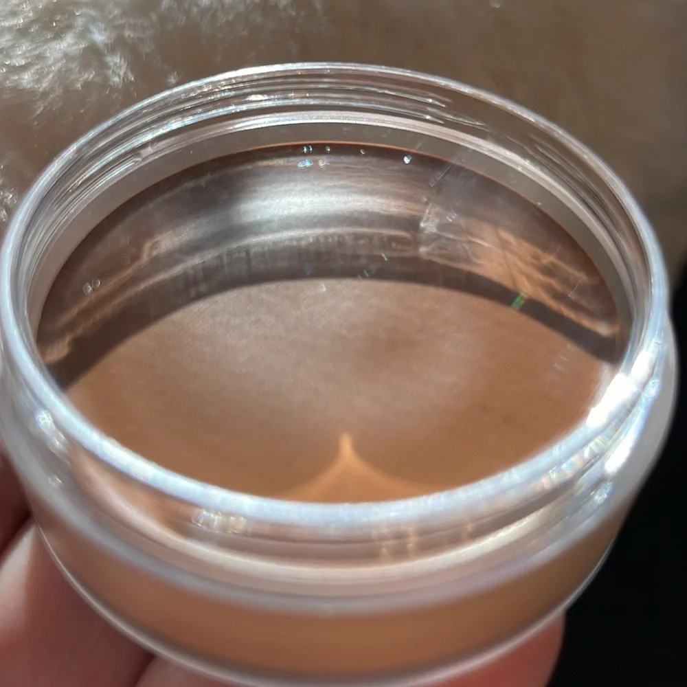 ANASTASIA BEVERLY HILLS Cream Bronzer In Golden Tan